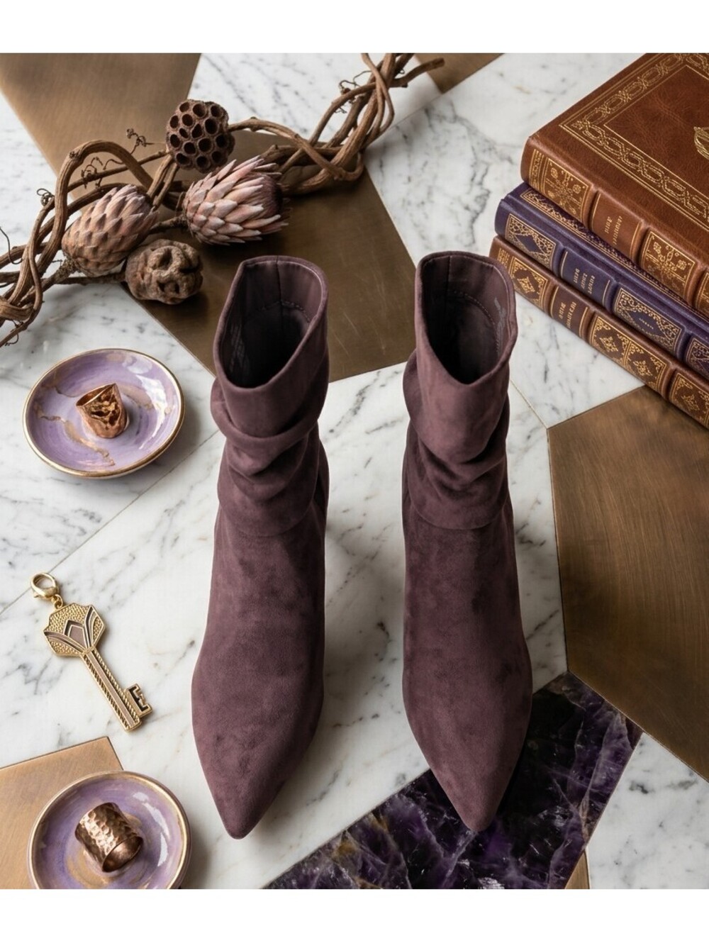 Cosyfever Chocolate Suede Slouchy Pointed Toe Kitten Heel Boots 8.5